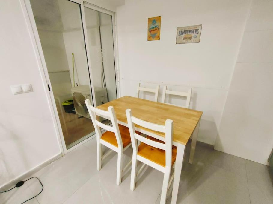 カディスApartamento En Centro Historico Cerca De La Playaアパートメント エクステリア 写真